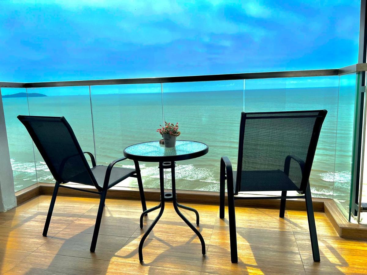 Mrk Penthouse At Timurbay Kuantan Exterior photo